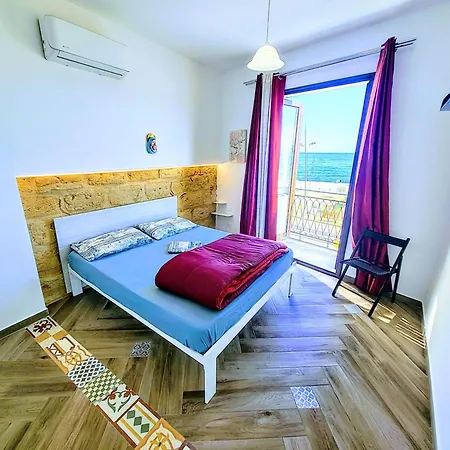 Seafront House Gabbiano Azzurro * Santa Flavia