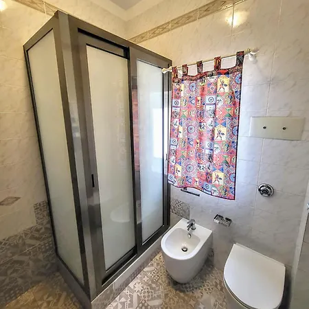 شقة Seafront House Gabbiano Azzurro